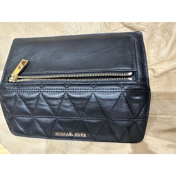 Michael Kors Jet Set Black Quilted Wallet New without Tags - Picture 8 of 11